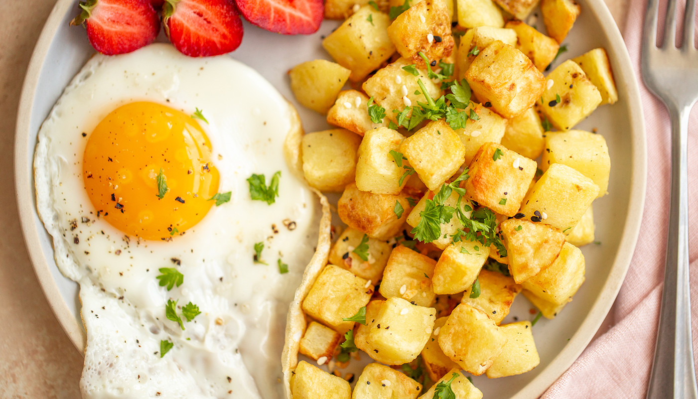 Air-Fryer-Diced-Breakfast-Potatoes-1400x800-1